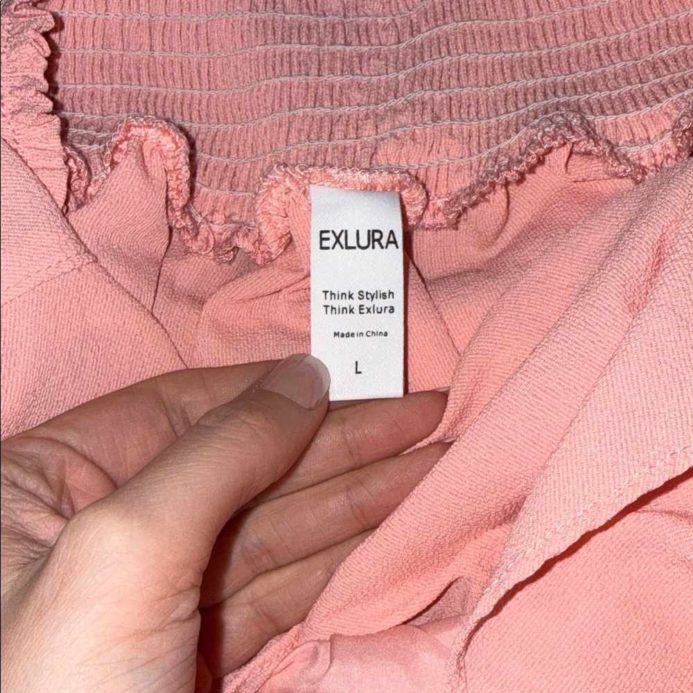 Pink Off-Shoulder Romper - Picture 5 of 5